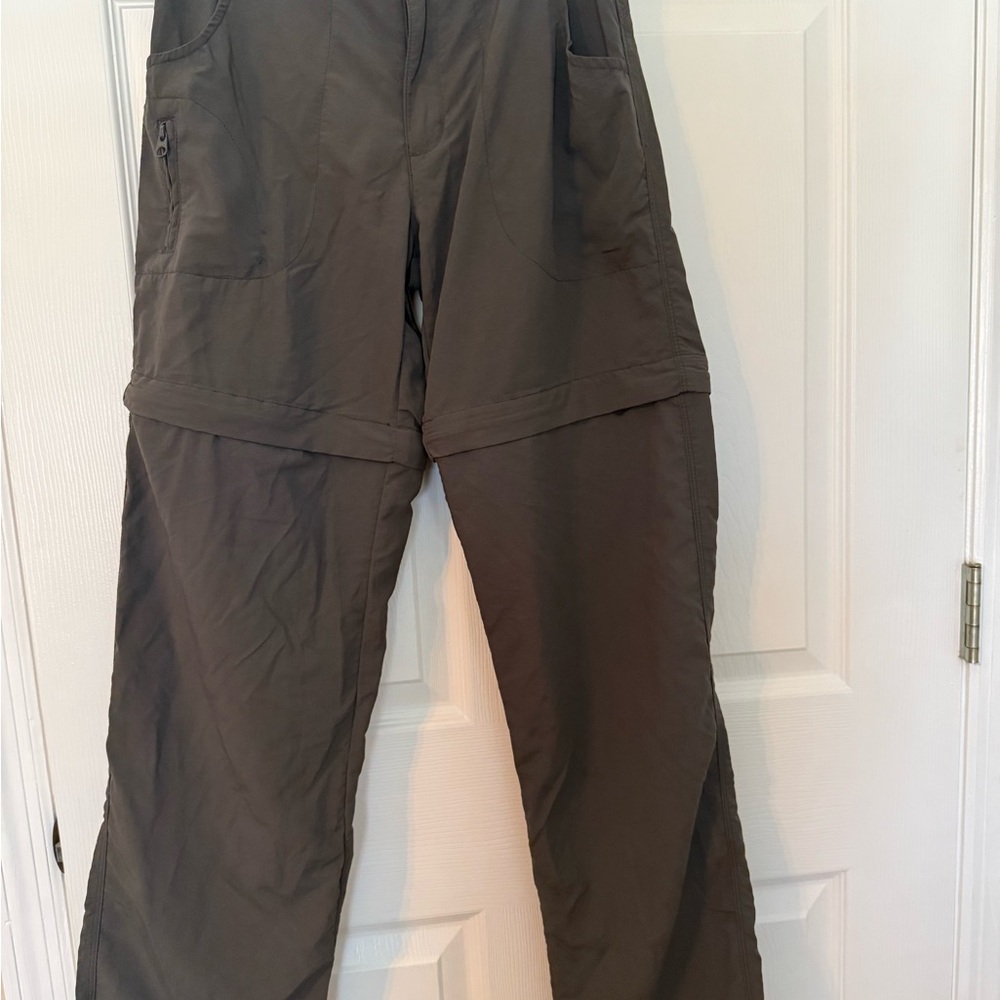 White Sierra Women's Straight Leg Pants - Grey